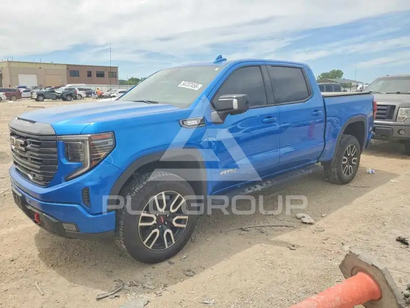 2023 GMC Sierra photo
