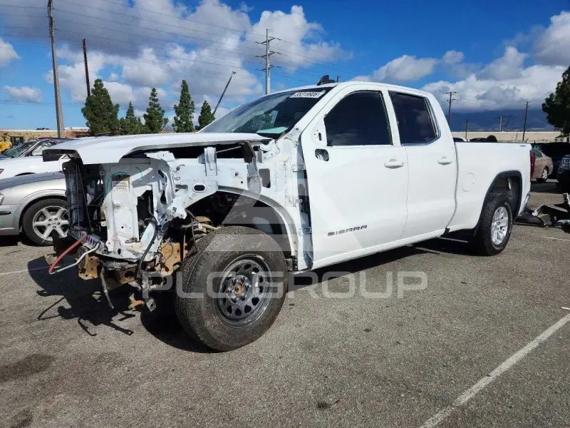 2023 GMC Sierra photo