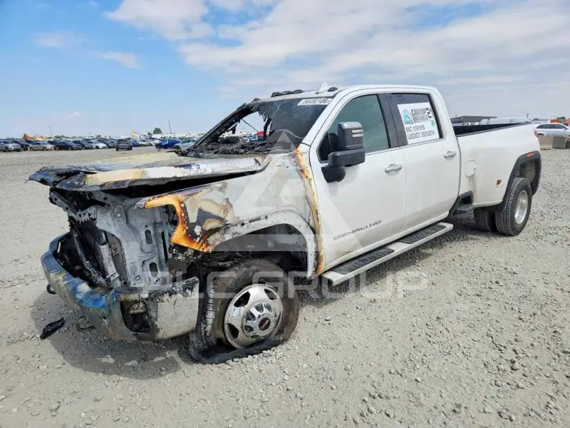 2023 GMC Sierra фото