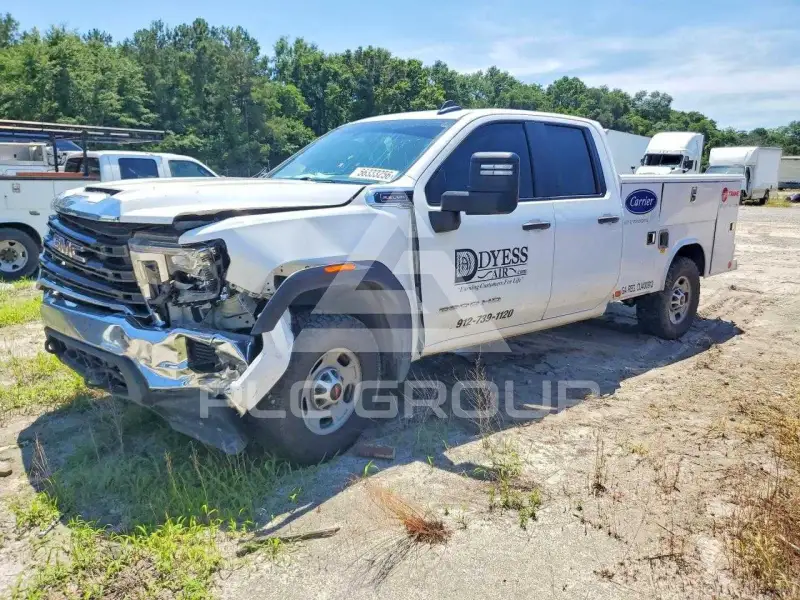 2023 GMC Sierra photo