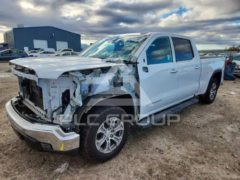2023 GMC Sierra фото