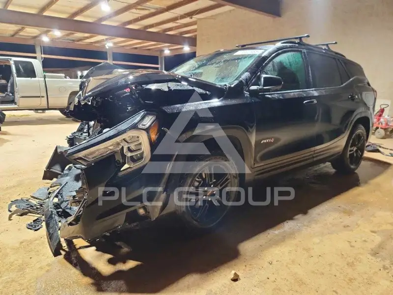 2023 GMC TERRAIN фото