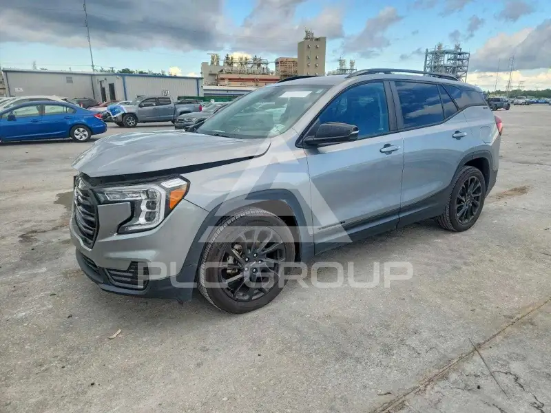 2023 GMC TERRAIN фото