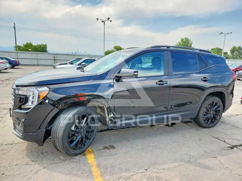 2023 GMC TERRAIN фото