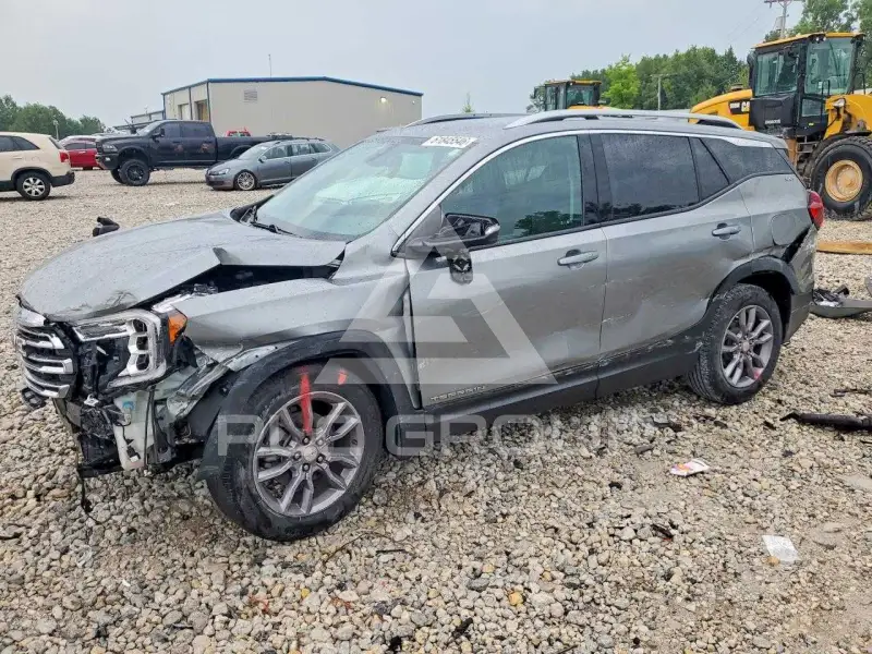 2023 GMC TERRAIN фото