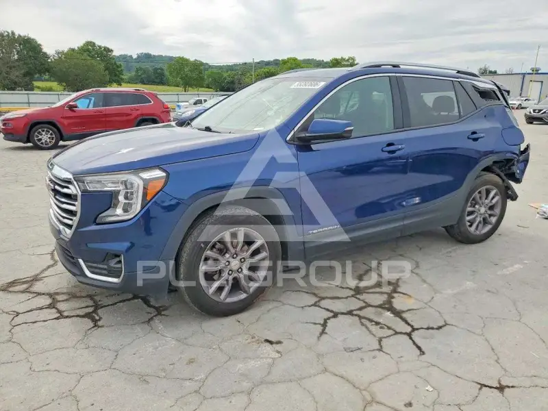 2023 GMC TERRAIN photo