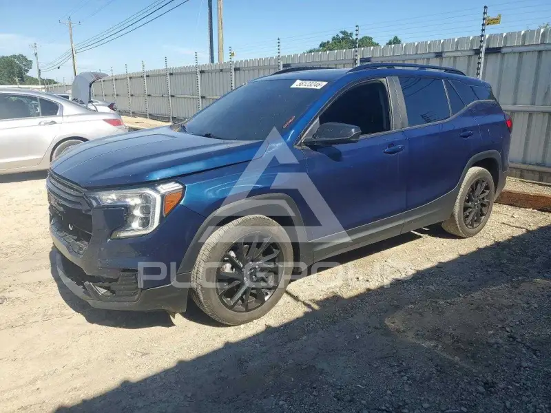 2023 GMC TERRAIN photo