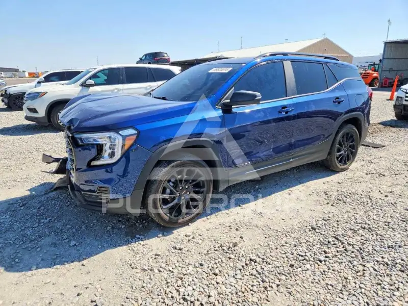 2023 GMC TERRAIN фото