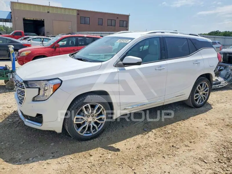 2023 GMC TERRAIN фото