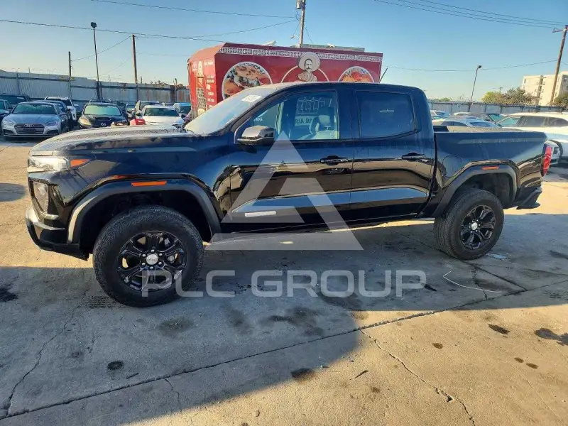 2023 GMC CANYON фото
