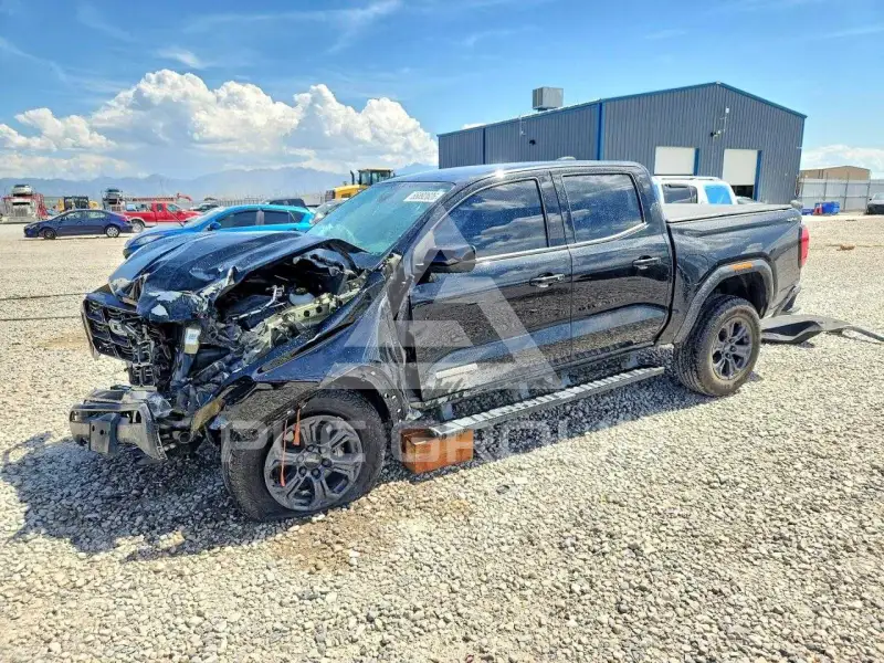 2023 GMC CANYON фото