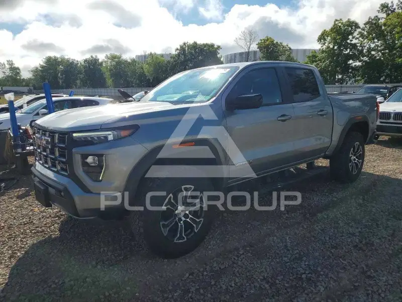2023 GMC CANYON фото