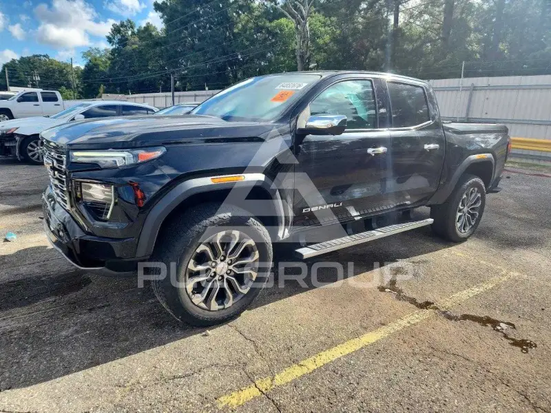 2023 GMC CANYON photo