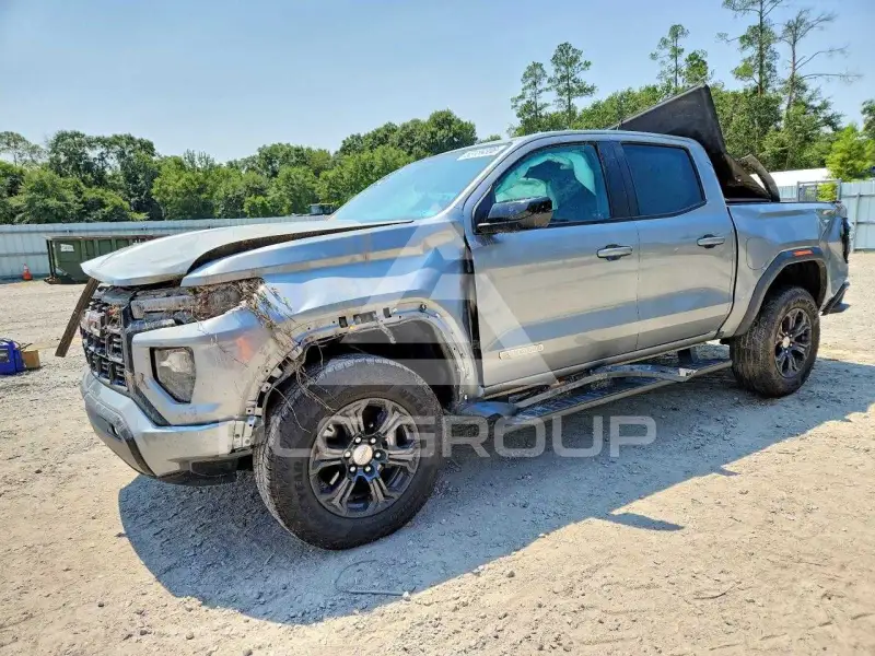 2023 GMC CANYON фото