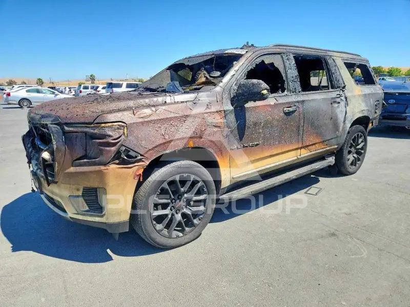 2023 GMC YUKON photo