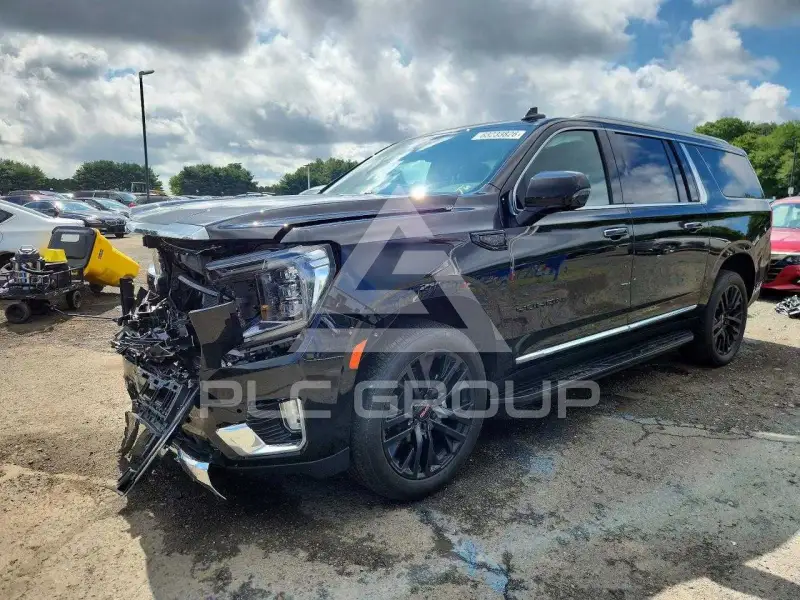 2023 GMC YUKON фото