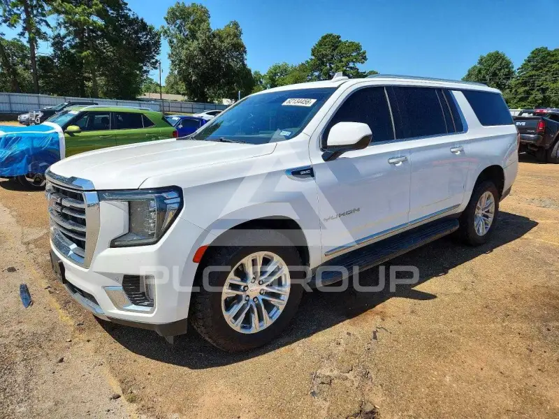 2023 GMC YUKON фото