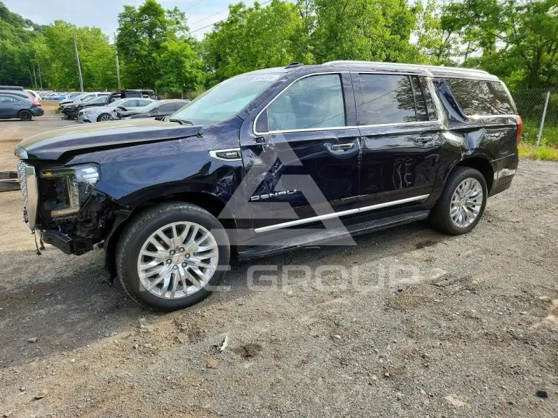 2023 GMC YUKON фото