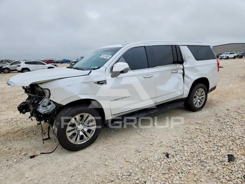 2023 GMC YUKON фото
