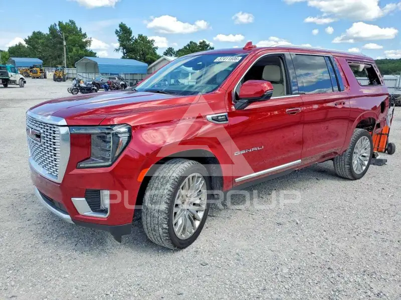 2023 GMC YUKON фото