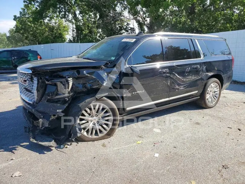 2023 GMC YUKON фото