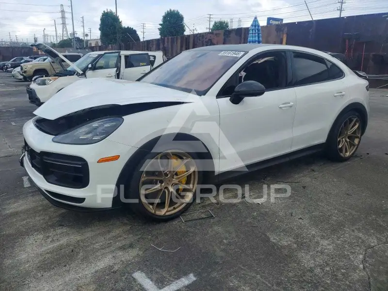 2023 Porsche Cayenne photo
