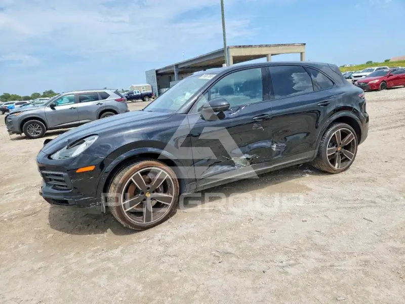 2023 Porsche CAYENNE photo