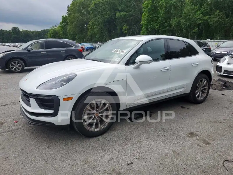 2023 Porsche MACAN фото