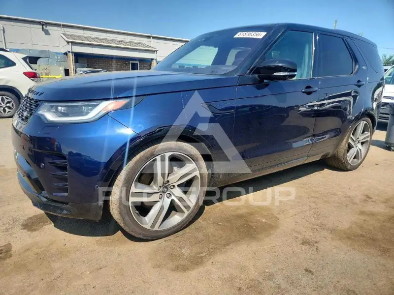 2023 Land Rover Discovery photo