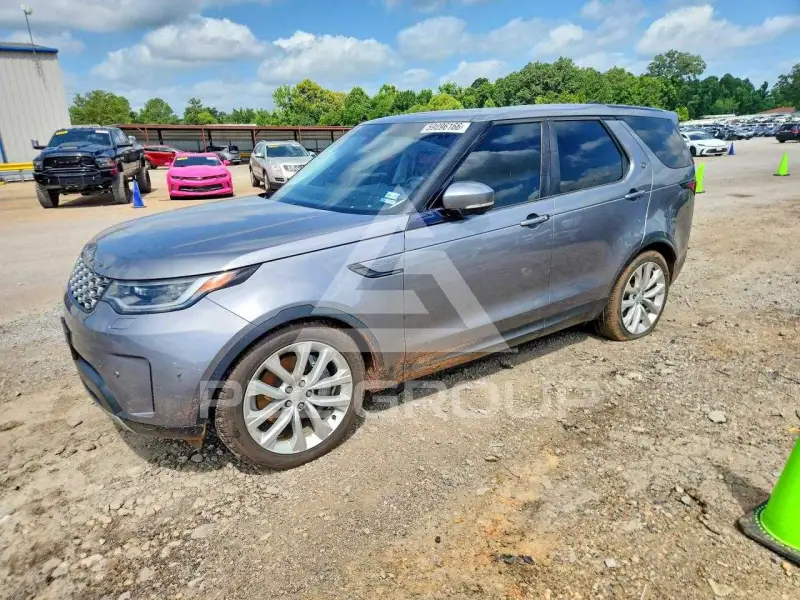 2023 Land Rover Discovery photo