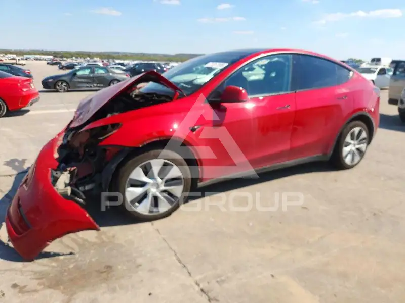 2023 Tesla Model Y фото