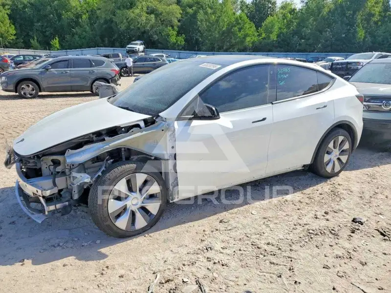 2023 Tesla Model Y фото