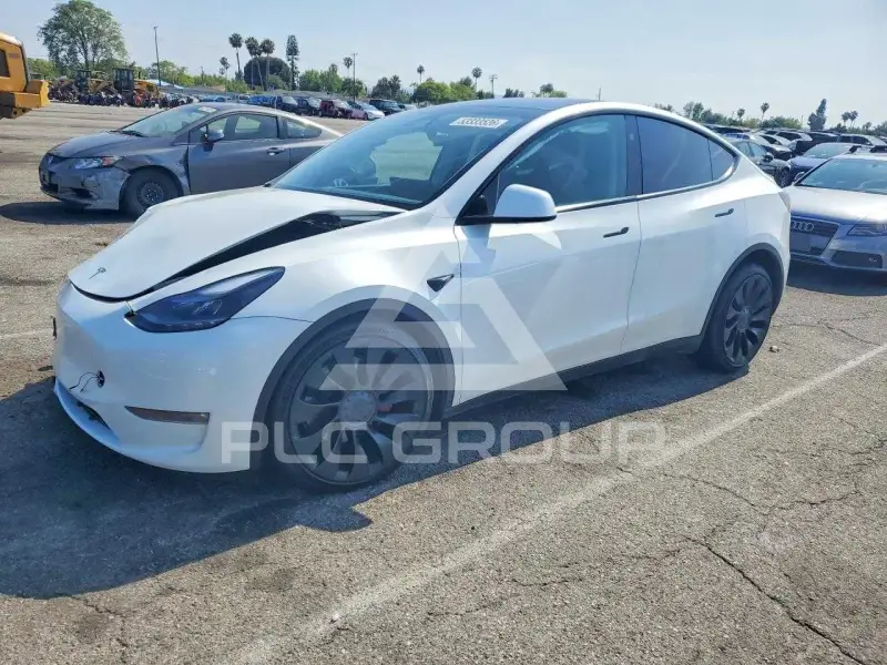 2023 Tesla Model Y фото