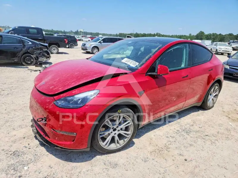 2023 Tesla Model Y фото