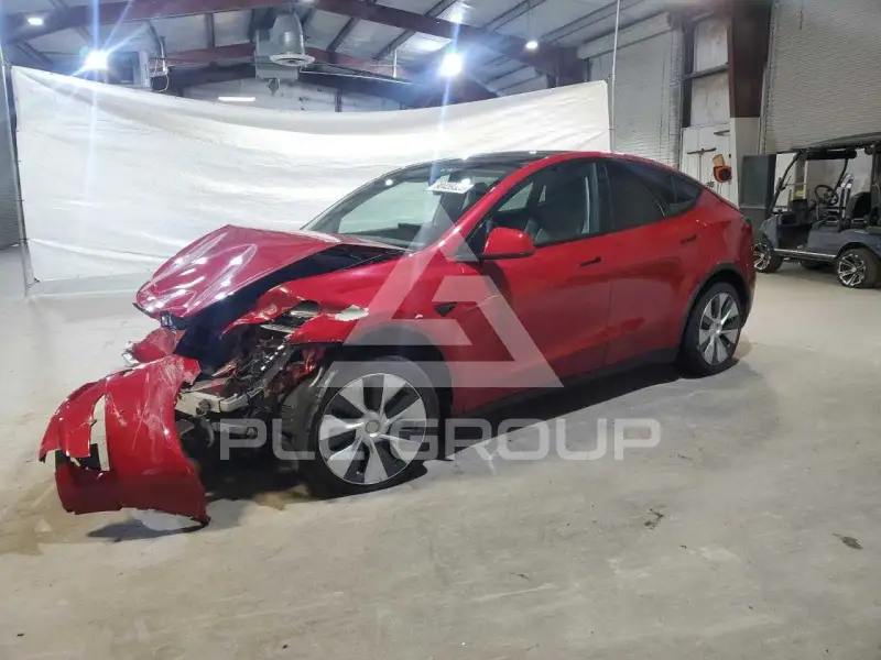 2023 Tesla Model Y photo