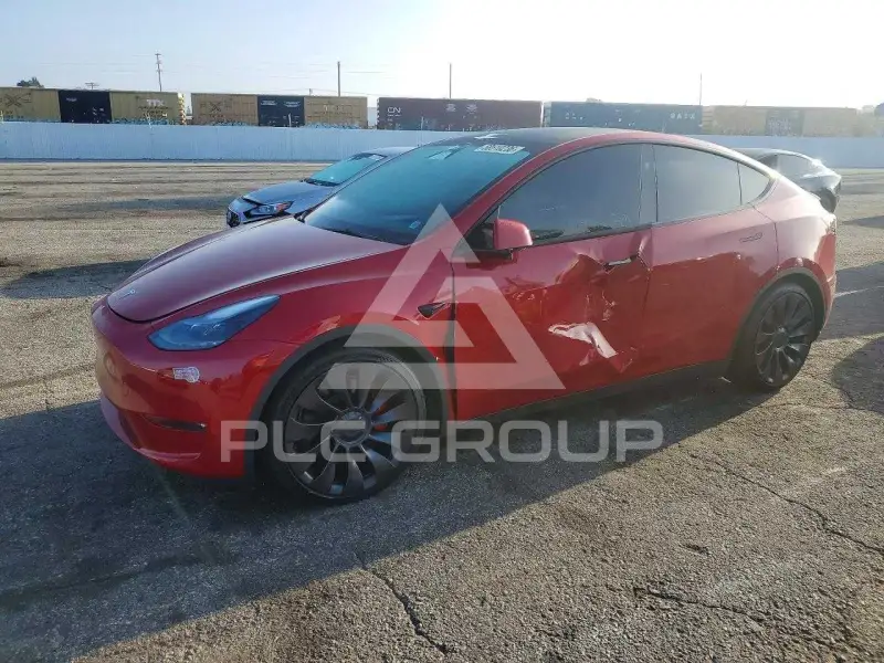2023 Tesla Model Y фото