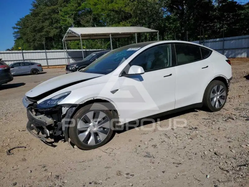 2023 Tesla Model Y фото
