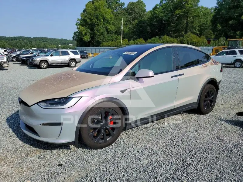 2023 Tesla Model X фото
