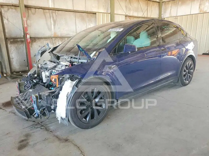 2023 Tesla Model X фото