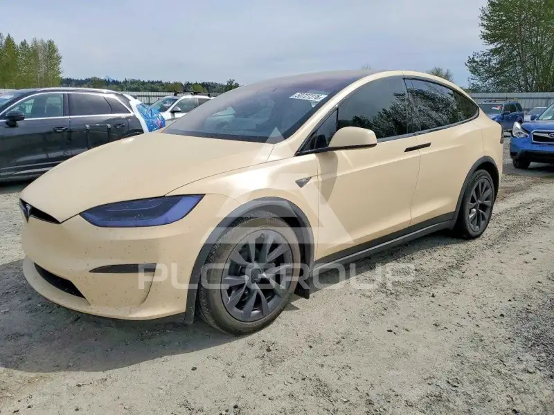 2023 Tesla Model X фото