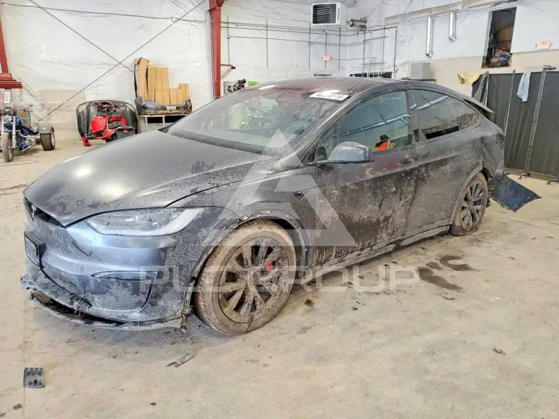 2023 Tesla Model X фото