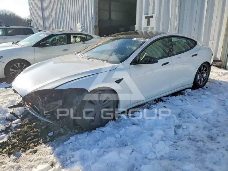 2023 Tesla Model S фото