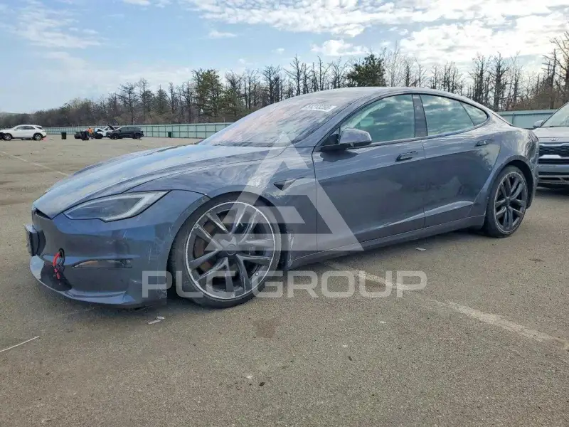 2023 Tesla Model S фото