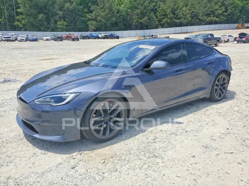 2023 Tesla Model S фото