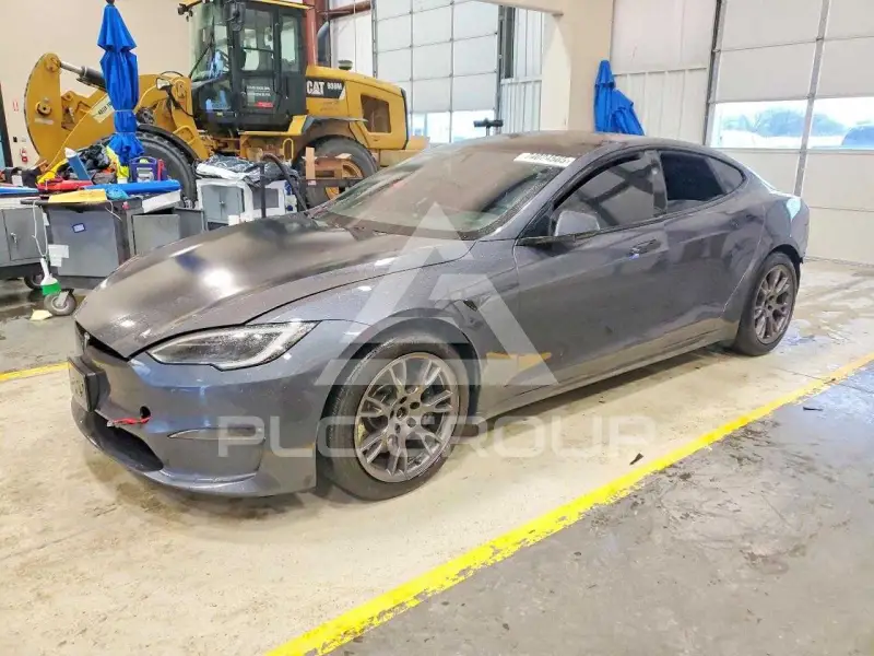 2023 Tesla Model S фото