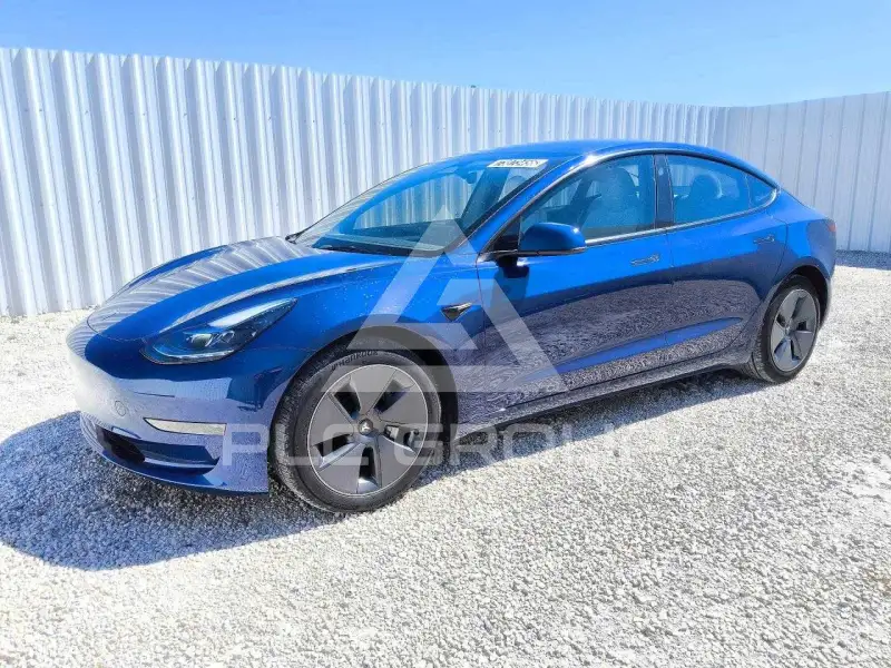 2023 Tesla Model 3 photo