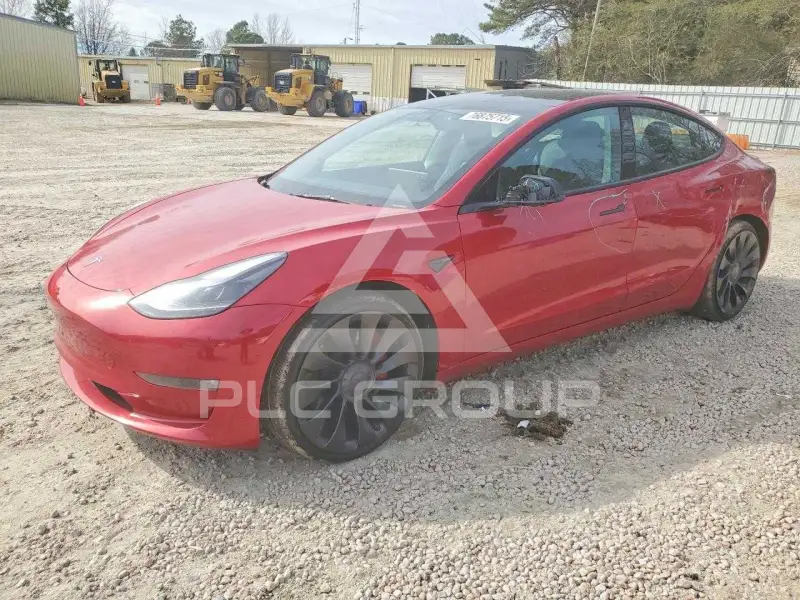 2023 Tesla Model 3 фото