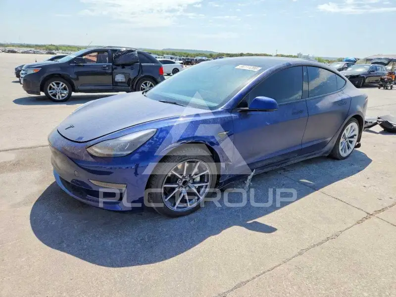 2023 Tesla Model 3 photo