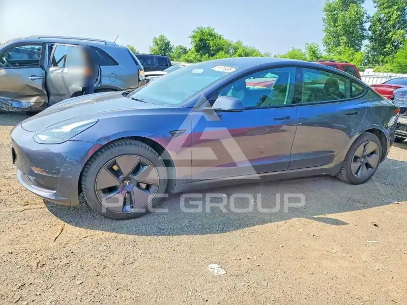 2023 Tesla Model 3 photo