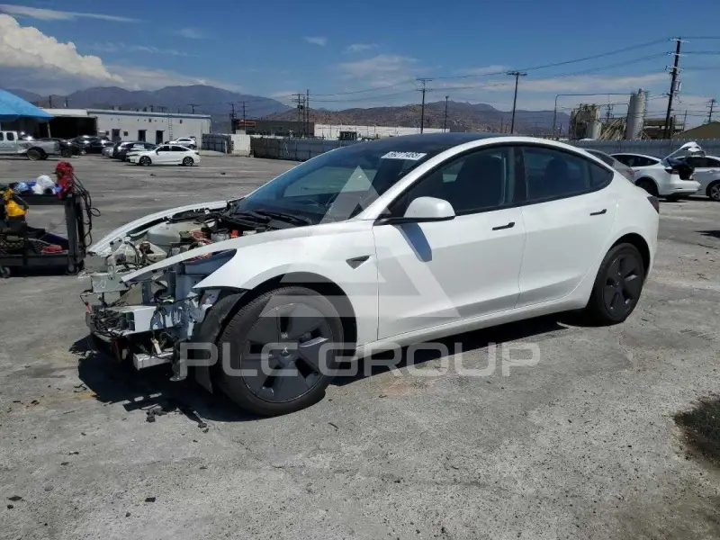 2023 Tesla Model 3 photo